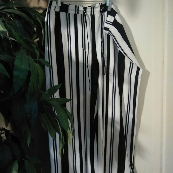 Pants - Picture 2 of 2